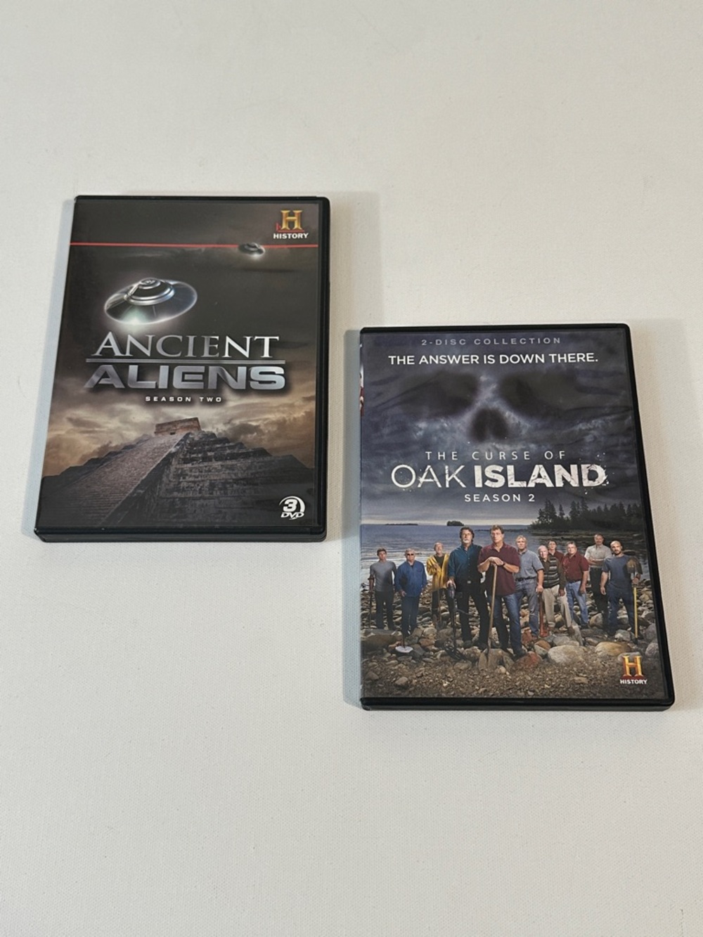 HISTORY CHANNEL - ANCIENT ALIENS / OAK ISLAND SEASON 2 DVDS